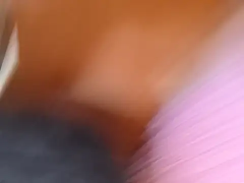 Emily-7_ live sex cam