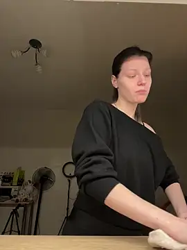 MaryHiggins live sex cam