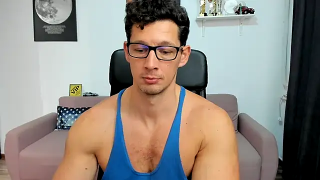 BrutusK08 live sex cam