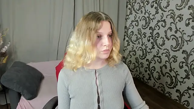 _Velvet_peach_ live sex cam