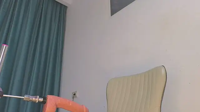 AudreyMell live sex cam