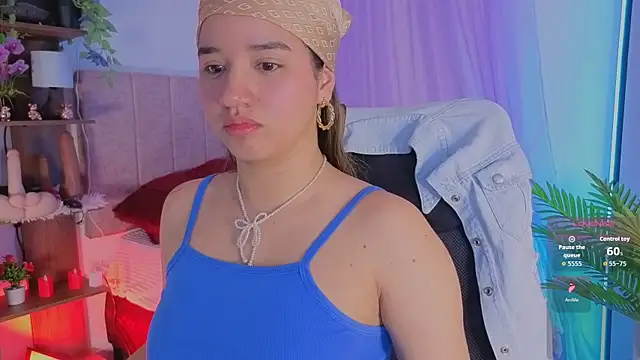 emilyrouxe live sex cam