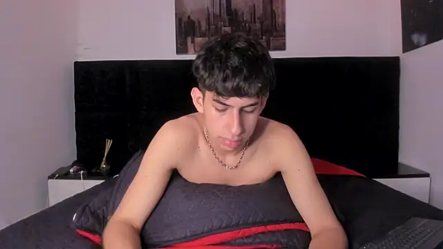 Aaron_Spencer13 live sex cam