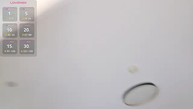 Lucky-baby live sex cam