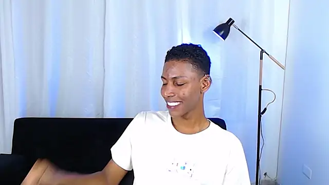 maiki18_ live sex cam