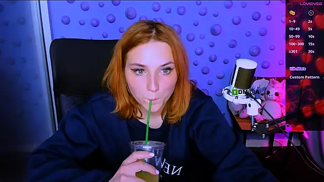 casey_meow_ live sex cam