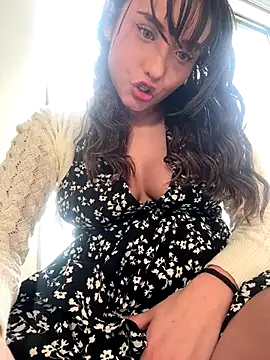 Daneshka1 live sex cam