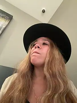 Bigbuttbrooklynn live sex cam