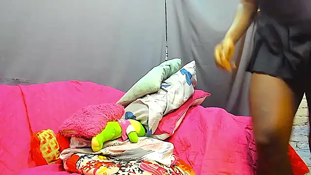 KataleyaCollins live sex cam