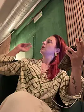 LexyGold live sex cam