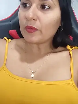 elena_jonees live sex cam