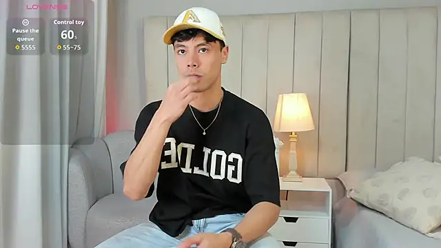 Dammon_Stallion live sex cam