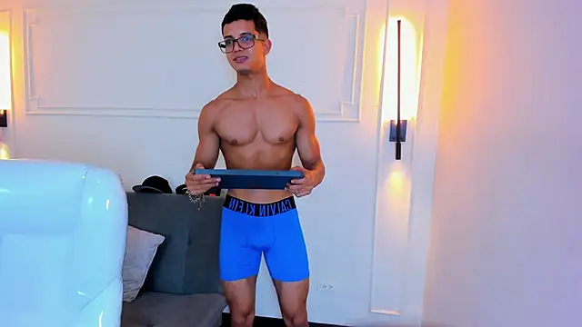 Paradise_boy_s live sex cam