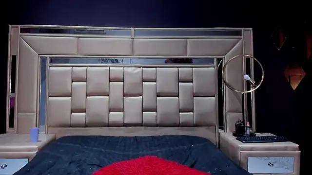 ChloeMendez live sex cam