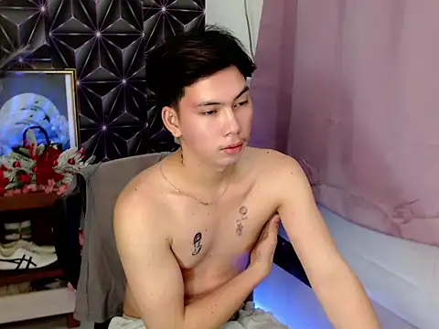 ursweet_jade live sex cam