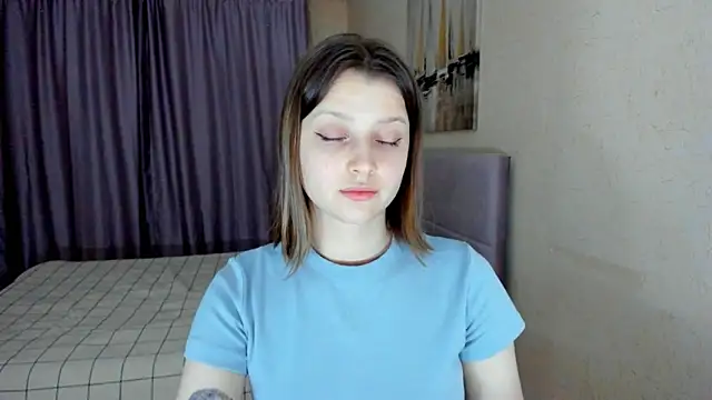 SoniNesti live sex cam
