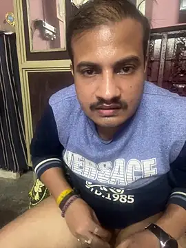 Saxymood1111 live sex cam