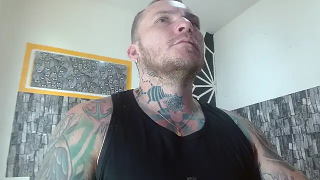 stripnolimits live sex cam