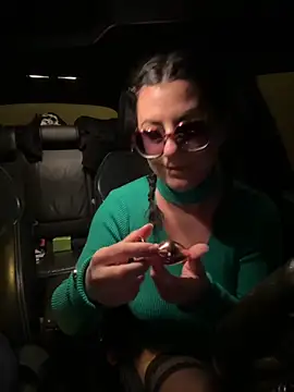 LoveSperm75 live sex cam