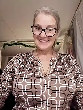 irinamaux live sex cam