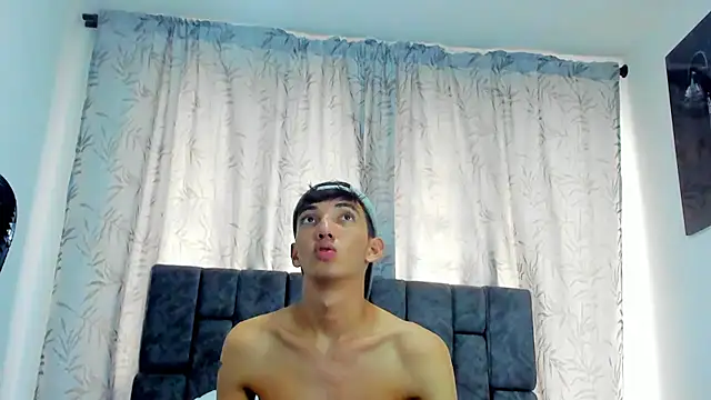 Maikol_Ortiz live sex cam