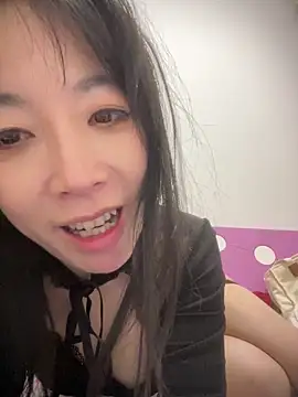 yourkeer live sex cam