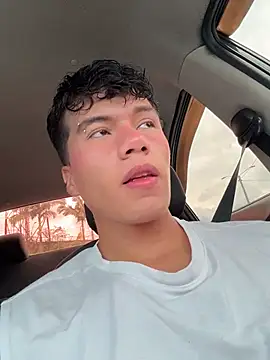 Logan_smith1 live sex cam