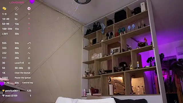 _alleyesonme_ live sex cam