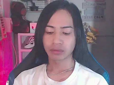 Miracle_TheBrat live sex cam