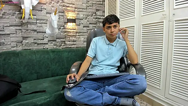 DamiBright live sex cam