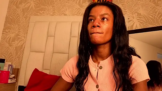 dafnnelewis live sex cam