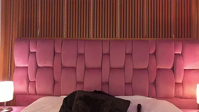 Princess_Violett live sex cam