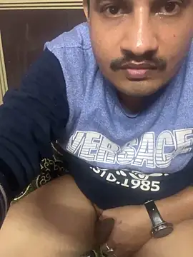 Saxymood1111 live sex cam