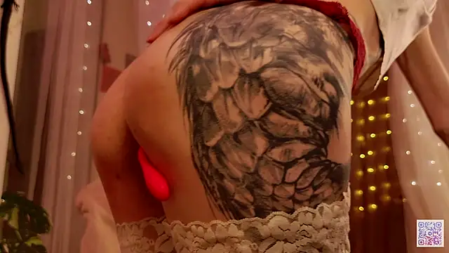 Queen_of_tease live sex cam