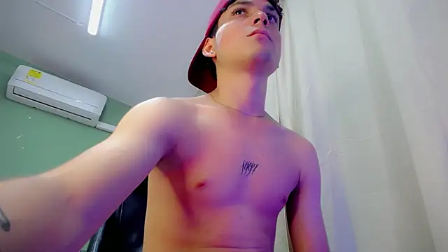 dilan_hott_ live sex cam