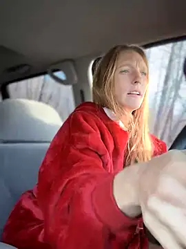 GoldenFlameGoddess live sex cam