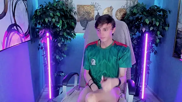 John_Weasley live sex cam