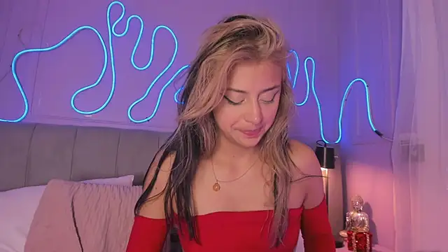 Sofly_s live sex cam