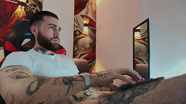 Luke_davis01 live sex cam