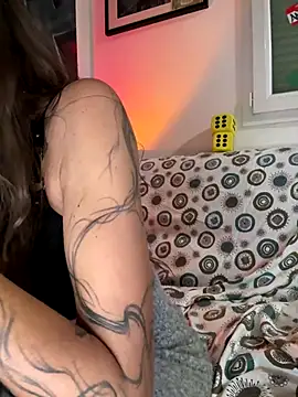 Amani_thewolf live sex cam