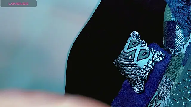 chairahot2 live sex cam