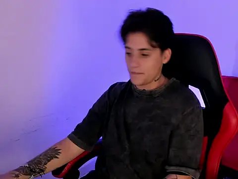 PeytonBox live sex cam