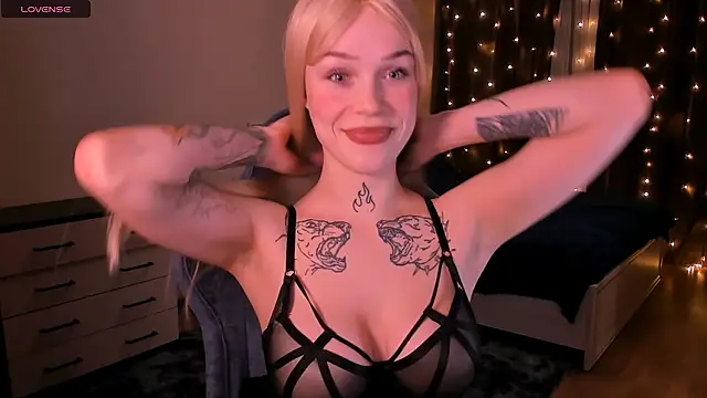 Polusladkoye live sex cam