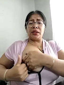 __valentina18 live sex cam