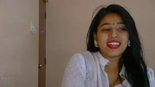 Cute-Simmi69 live sex cam