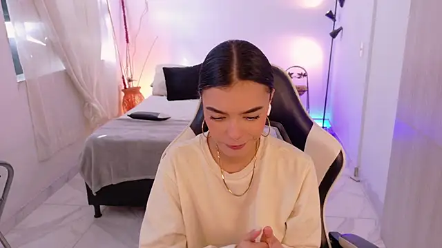 AnabelWolf live sex cam