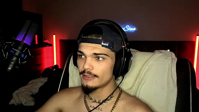 JordanShow live sex cam