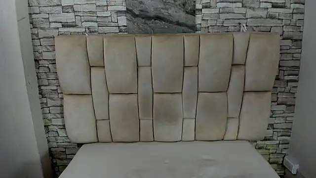 Celesste_doll live sex cam