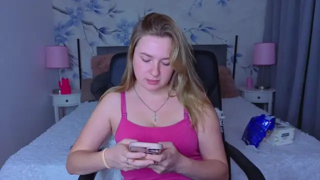 Sweetie_kitty1 live sex cam