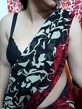 Priya_Boudi live sex cam